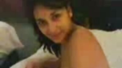Гореща зряла balgarsko porno съпруга се заснема от съпруга си, докато тя смуче пишка му и хуя на любовника си