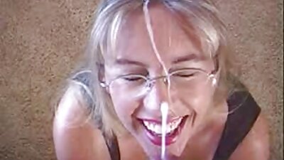 POV брюнетка дълбоко гърло петел конче сперма по balgarski porno klipove цялото й лице